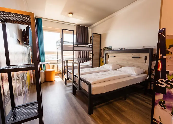 Hotel A&o 2*